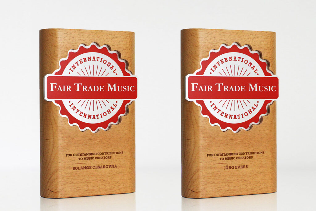 Solange Casanova y Jörg Evers, reconocidos en la primera edición de los premios Fair Trade Music